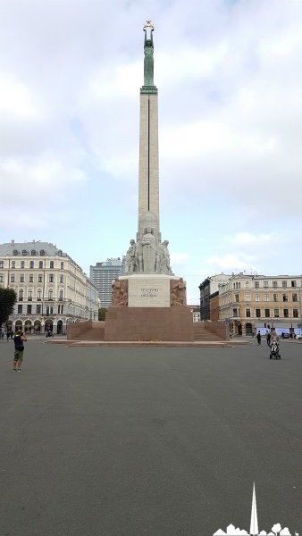 Mémprial érigé en l'honneur des soldats morts au combat durant la Guerre d'indépendance lettone (1918-1920)